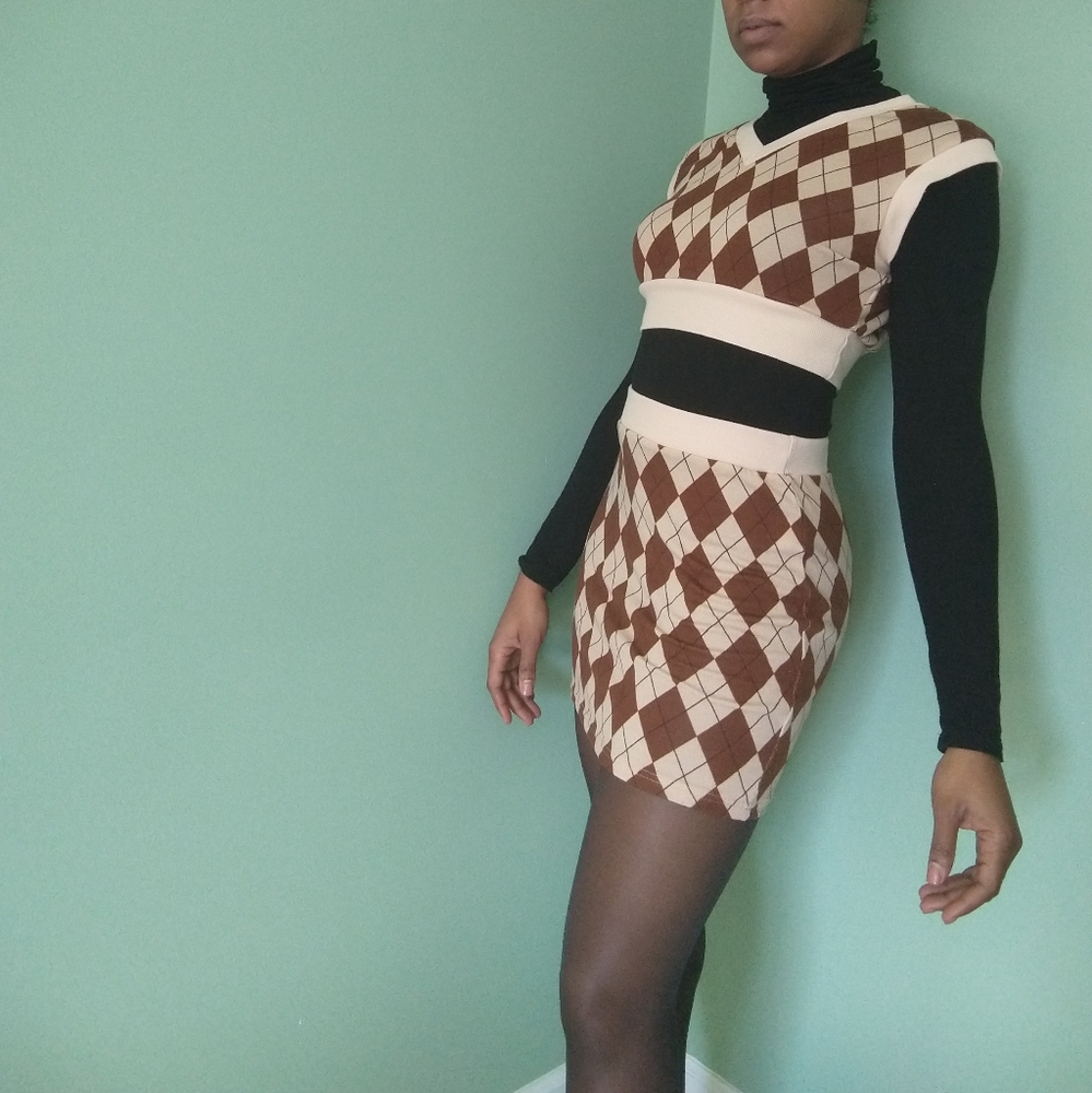 Shein Brown And Cream Argyle Pattern Sweater Two … - image 1